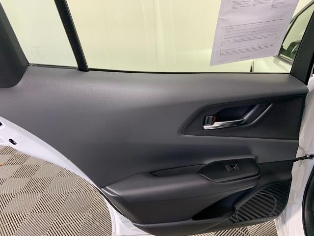 2023 Toyota Prius XLE AWD (Natl)