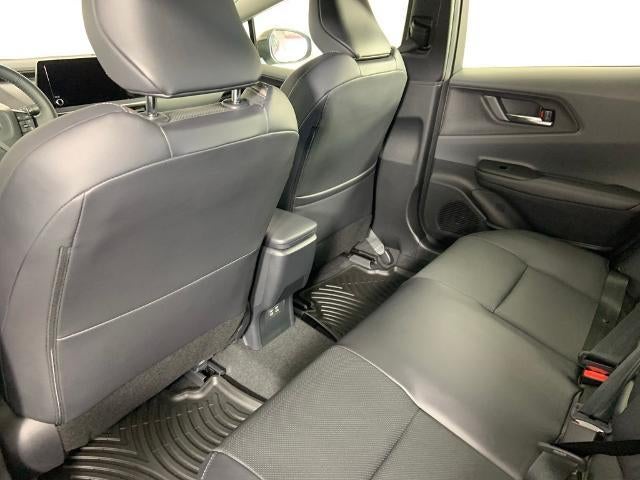 2023 Toyota Prius XLE AWD (Natl)