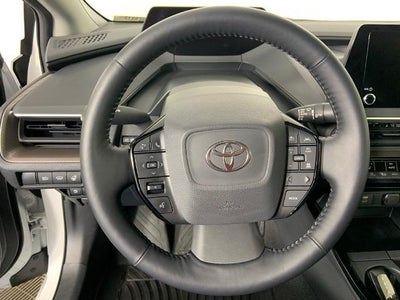 2023 Toyota Prius XLE AWD (Natl)