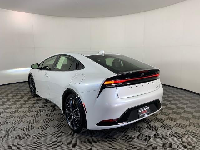 2023 Toyota Prius XLE AWD (Natl)