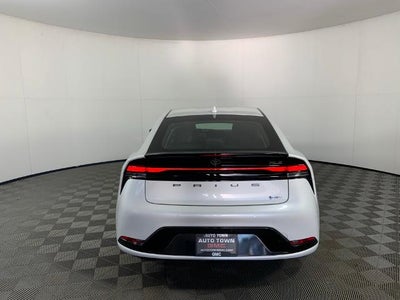 2023 Toyota Prius XLE AWD (Natl)