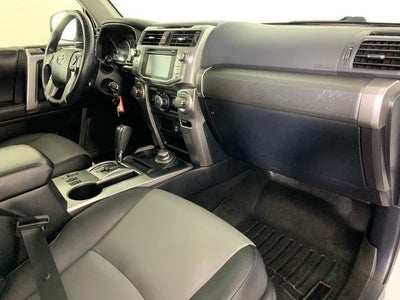 2018 Toyota 4Runner SR5 Premium 4WD (Natl)