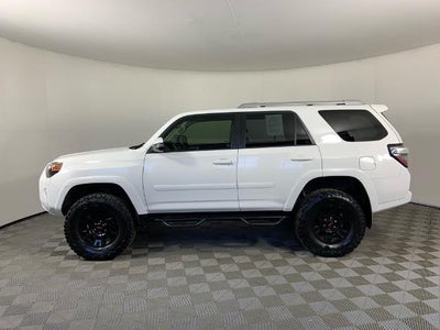 2018 Toyota 4Runner SR5 Premium 4WD (Natl)