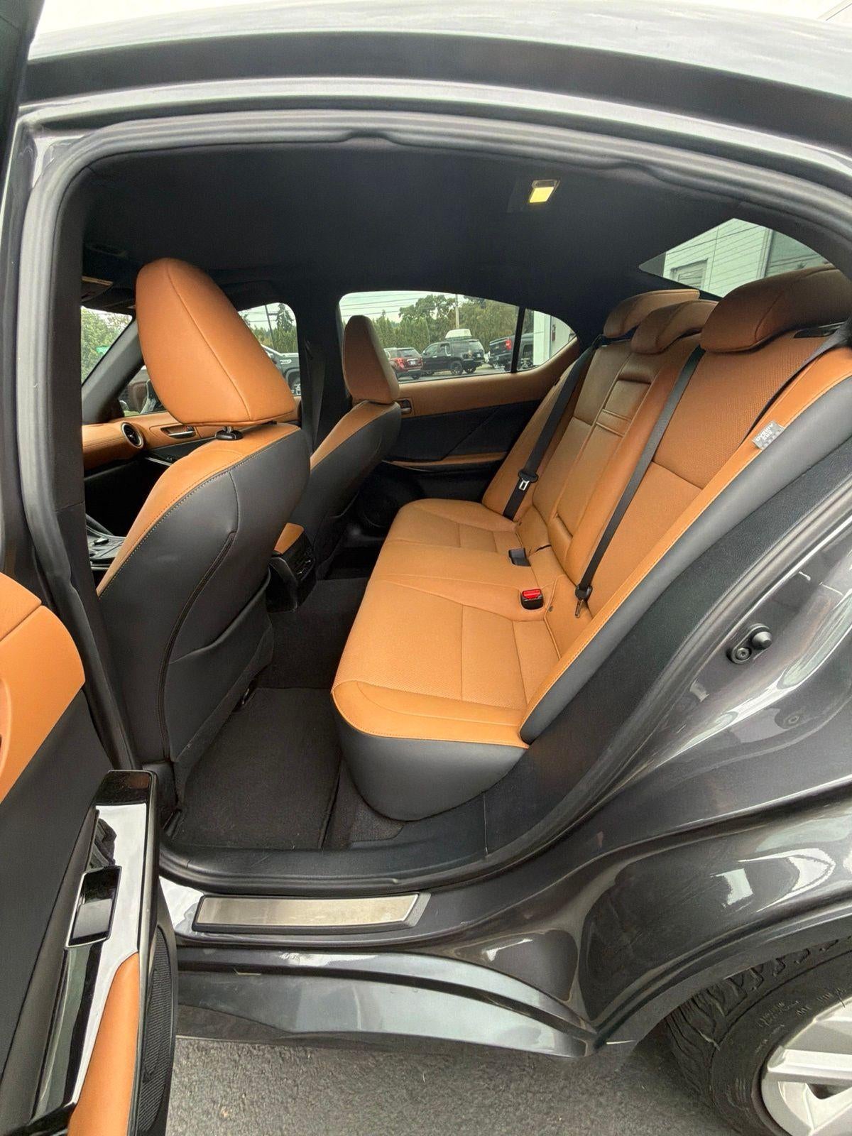 2021 Lexus IS 300 AWD