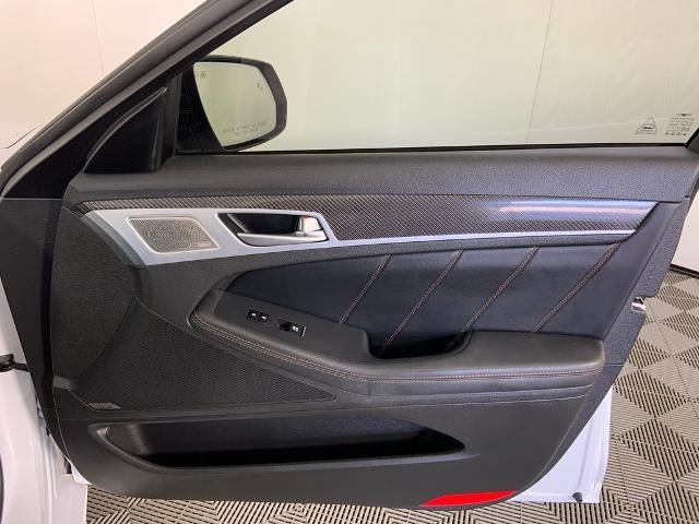 2018 Genesis G80 3.3T Sport RWD