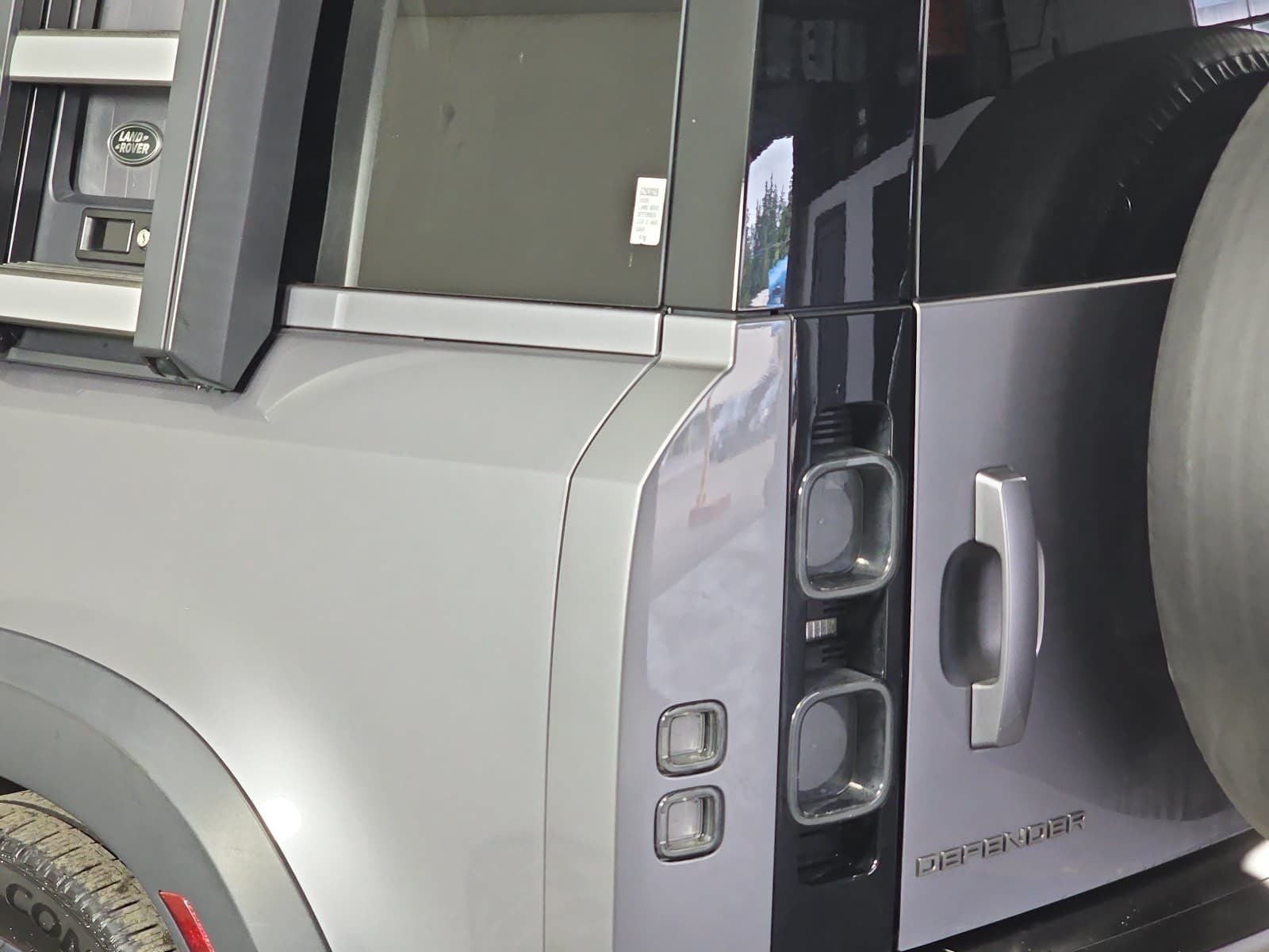2020 Land Rover Defender 110 X AWD