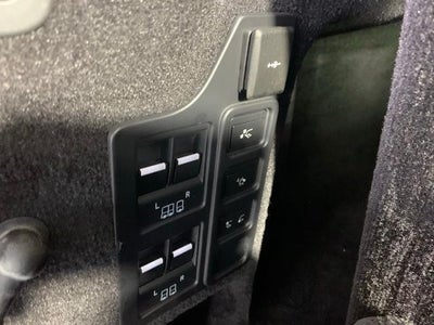2023 Land Rover Discovery P300 S R-Dynamic