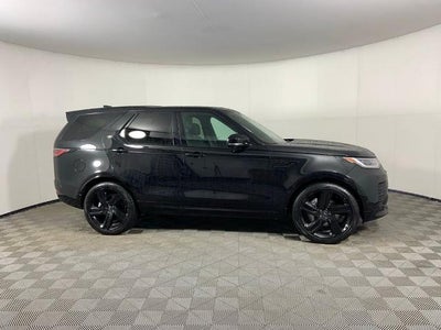 2023 Land Rover Discovery P300 S R-Dynamic