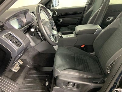 2023 Land Rover Discovery P300 S R-Dynamic