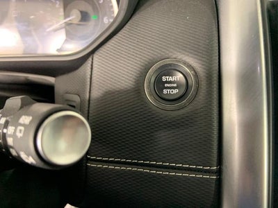 2023 Land Rover Discovery P300 S R-Dynamic