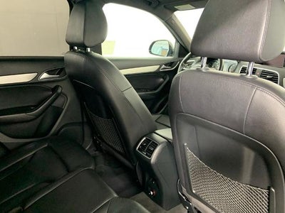 2018 Audi Q3 2.0 TFSI Sport Premium FWD