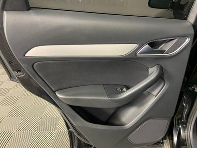 2018 Audi Q3 2.0 TFSI Sport Premium FWD