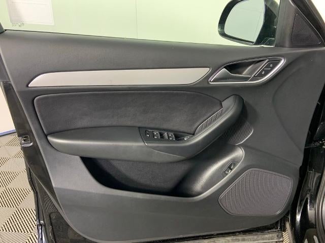 2018 Audi Q3 2.0 TFSI Sport Premium FWD