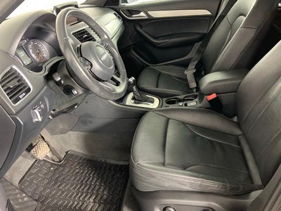 2018 Audi Q3 2.0 TFSI Sport Premium FWD