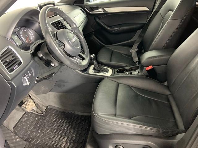 2018 Audi Q3 2.0 TFSI Sport Premium FWD