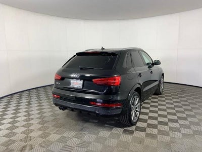 2018 Audi Q3 2.0 TFSI Sport Premium FWD