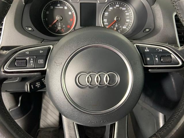 2018 Audi Q3 2.0 TFSI Sport Premium FWD