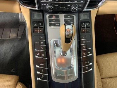 2013 Porsche Panamera 4dr HB