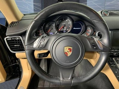 2013 Porsche Panamera 4dr HB