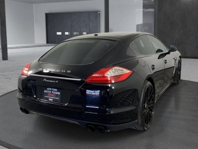 2013 Porsche Panamera 4dr HB