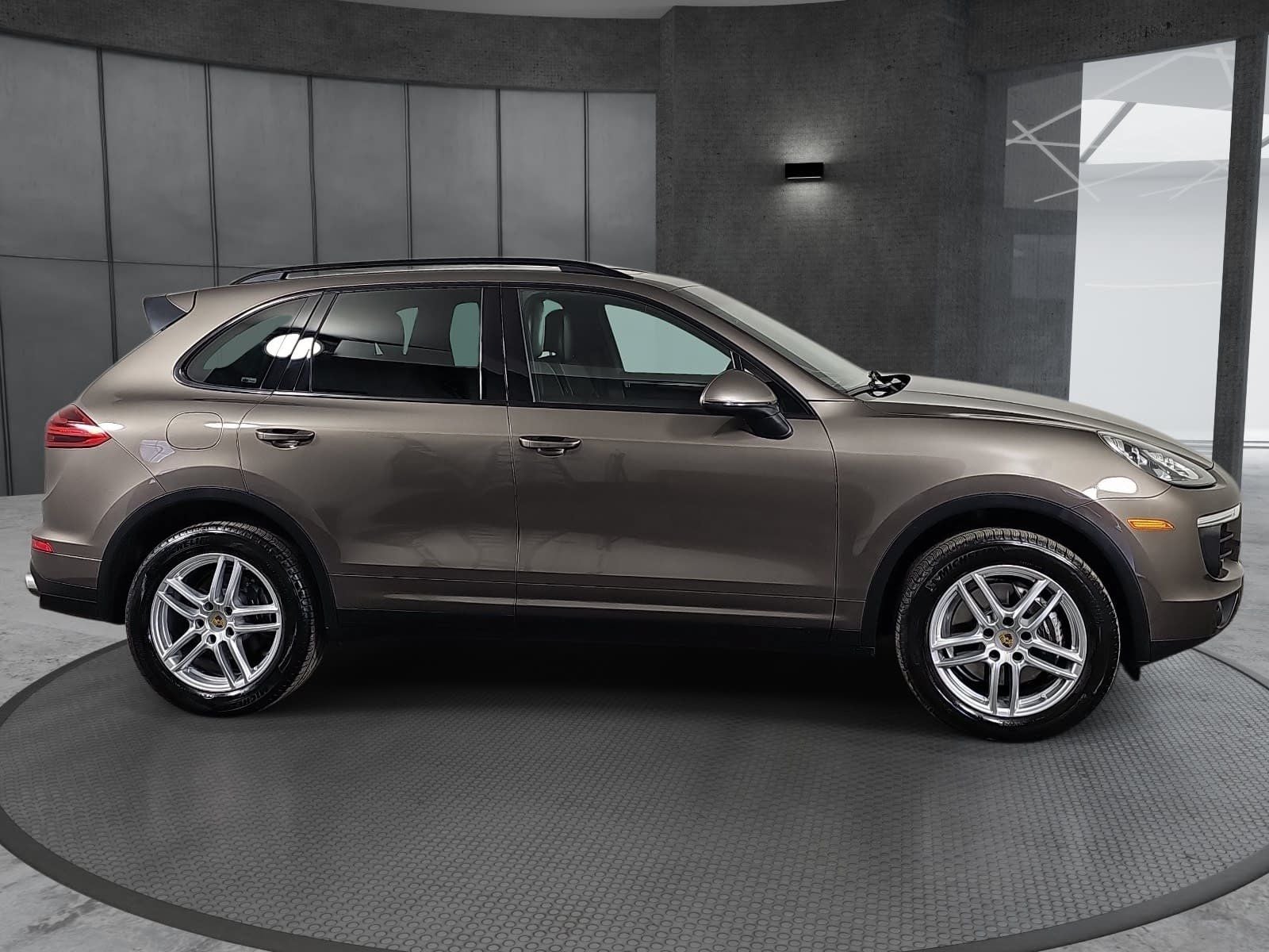 2016 Porsche Cayenne AWD 4dr