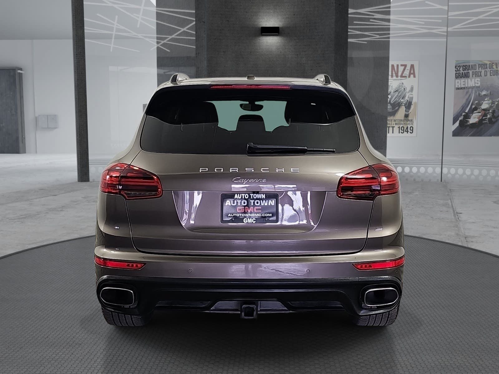 2016 Porsche Cayenne AWD 4dr