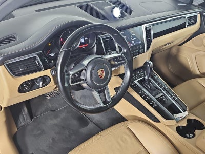 2018 Porsche Macan AWD