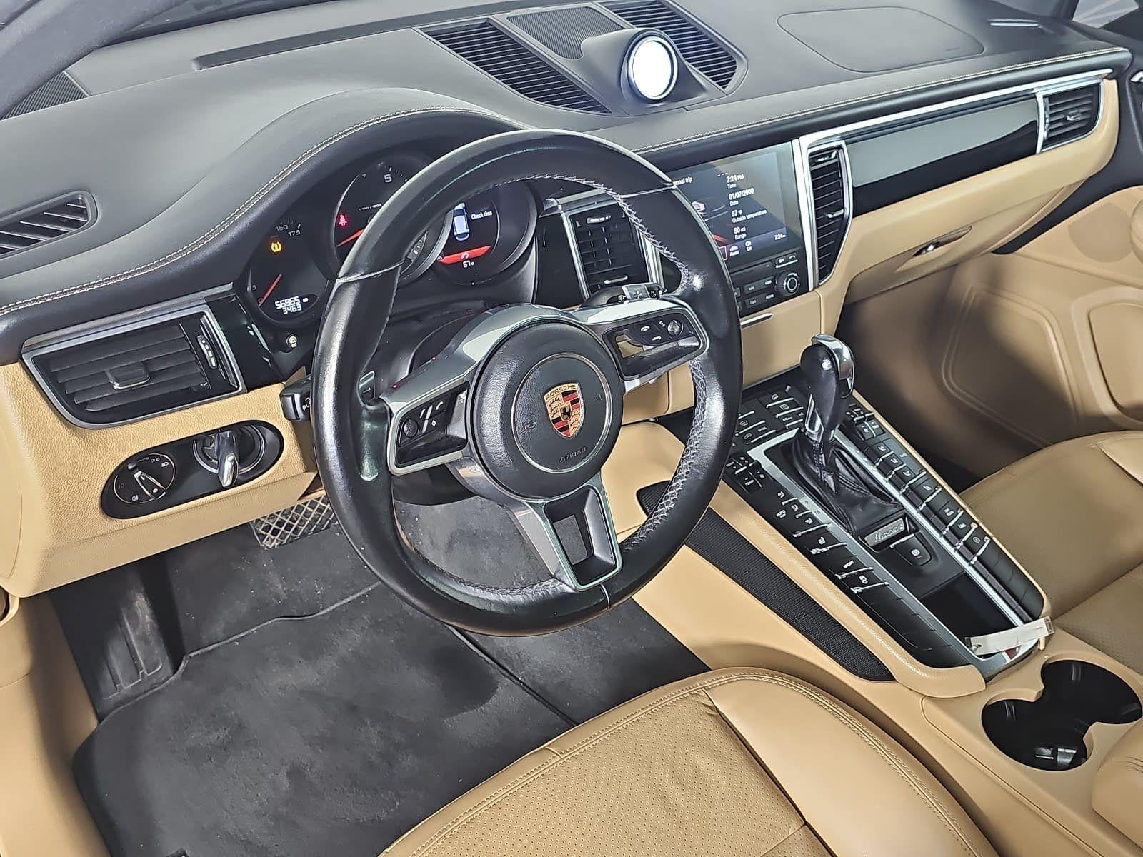 2018 Porsche Macan AWD