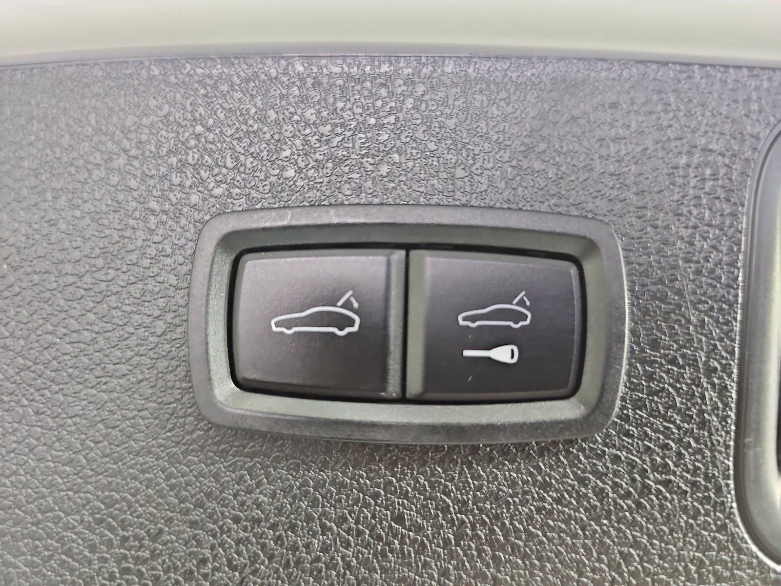 2018 Porsche Macan AWD