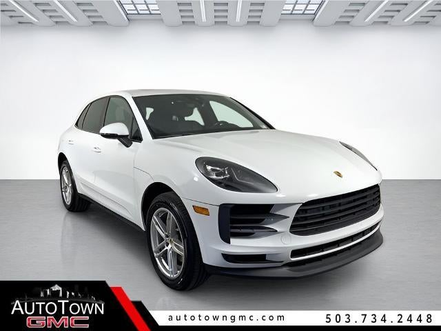 2019 Porsche Macan -'s photo