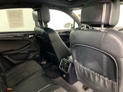 2019 Porsche Macan AWD