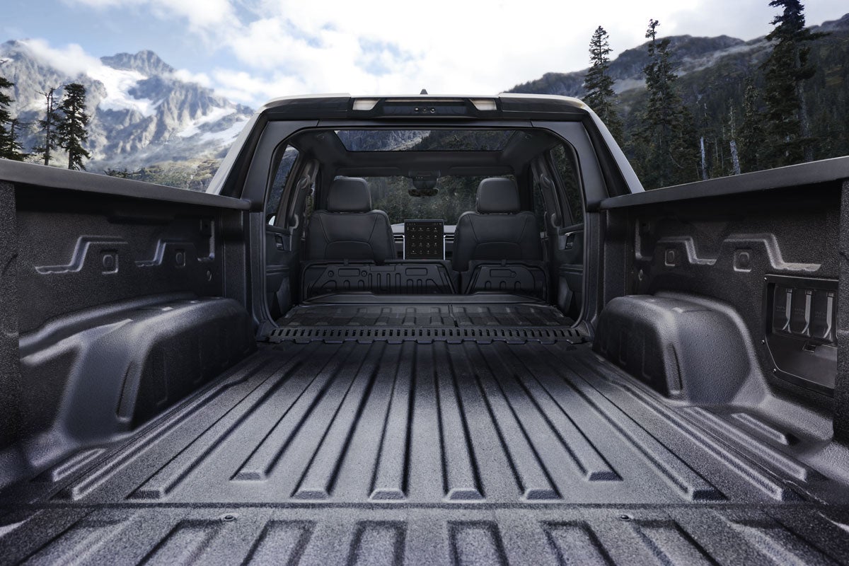 Auto Town GMC in Gladstone OR