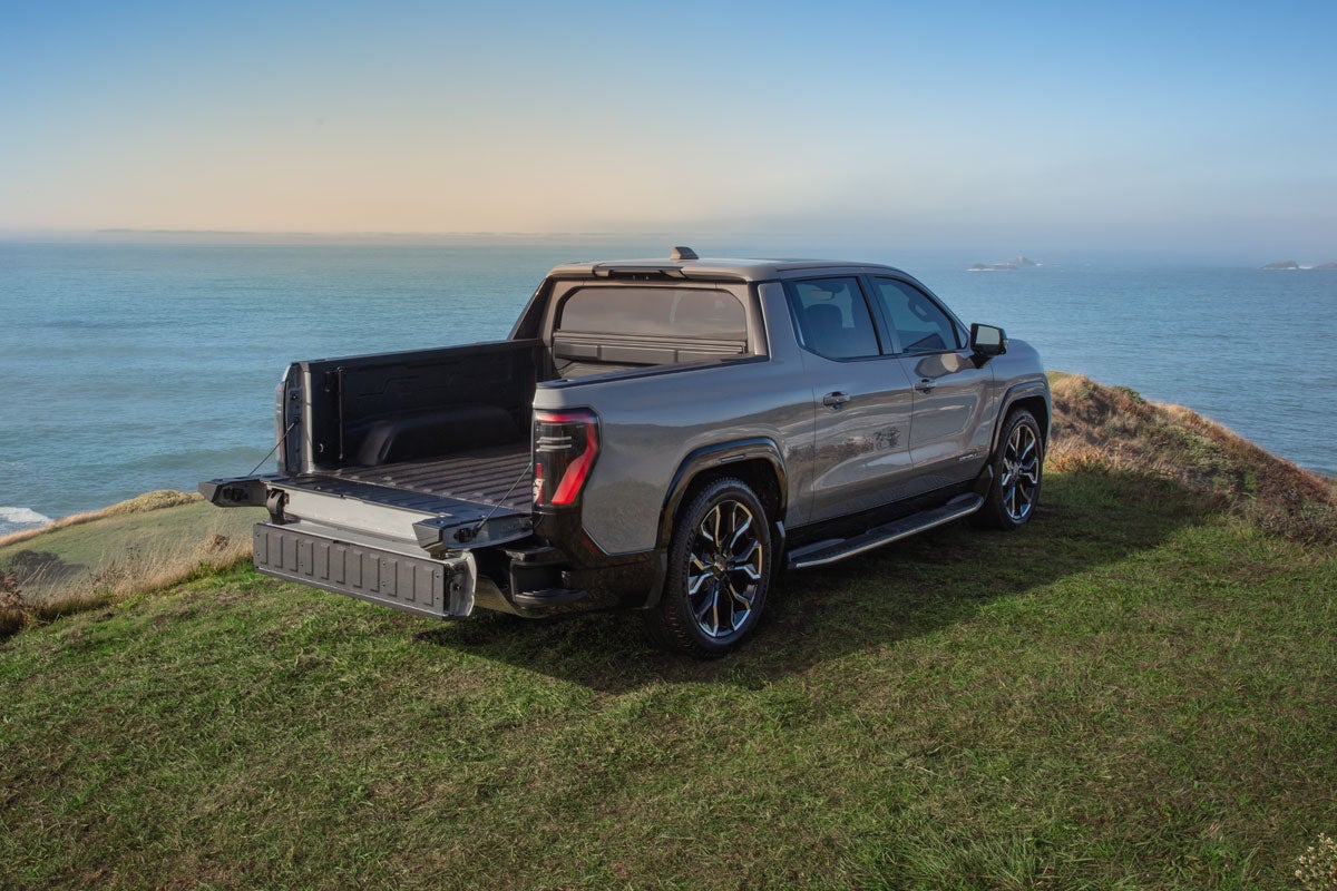 Auto Town GMC in Gladstone OR